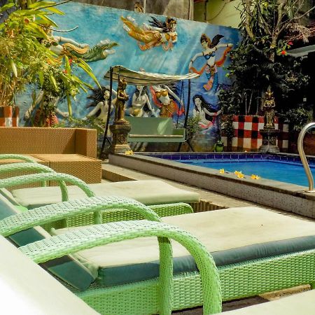 Hotel Lumbung Sari Легиан Екстериор снимка