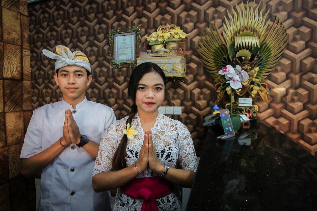 Hotel Lumbung Sari Легиан Екстериор снимка