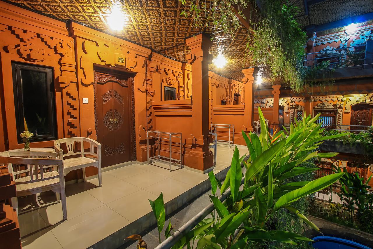 Hotel Lumbung Sari Легиан Екстериор снимка