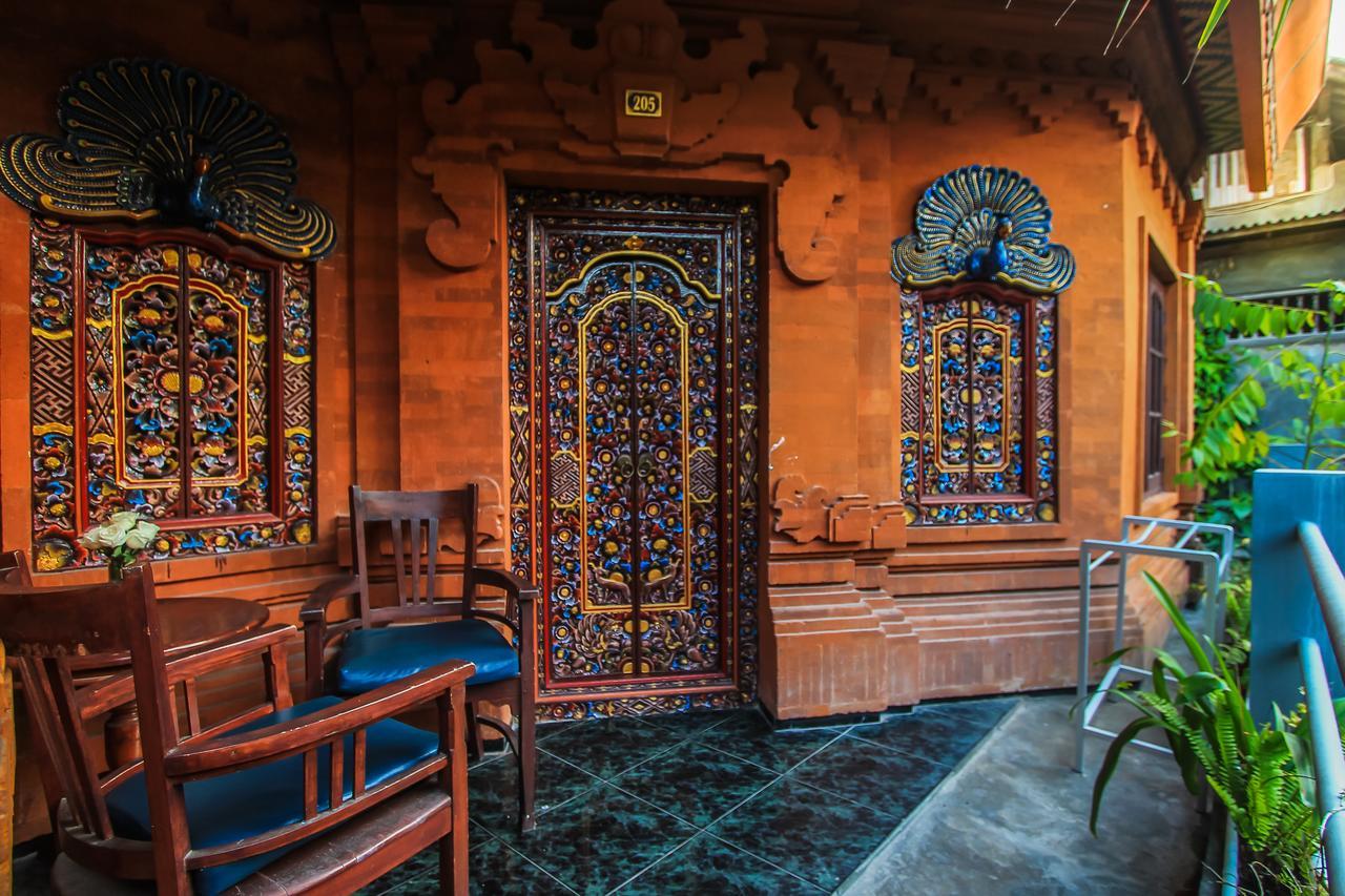 Hotel Lumbung Sari Легиан Екстериор снимка