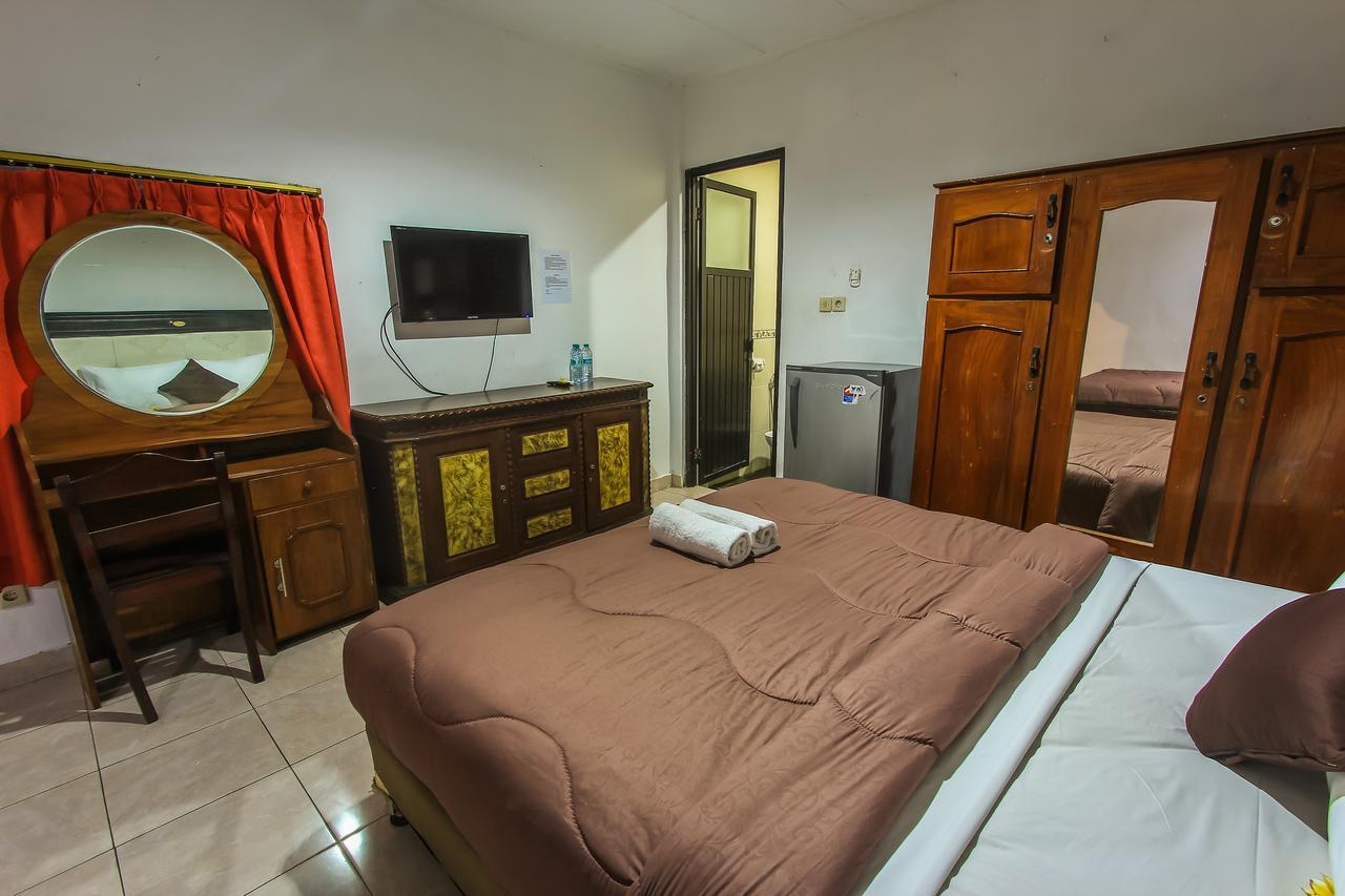 Hotel Lumbung Sari Легиан Екстериор снимка