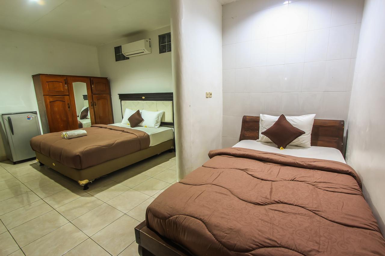 Hotel Lumbung Sari Легиан Екстериор снимка