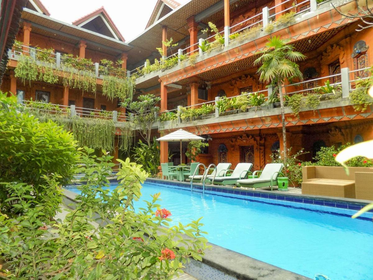 Hotel Lumbung Sari Легиан Екстериор снимка
