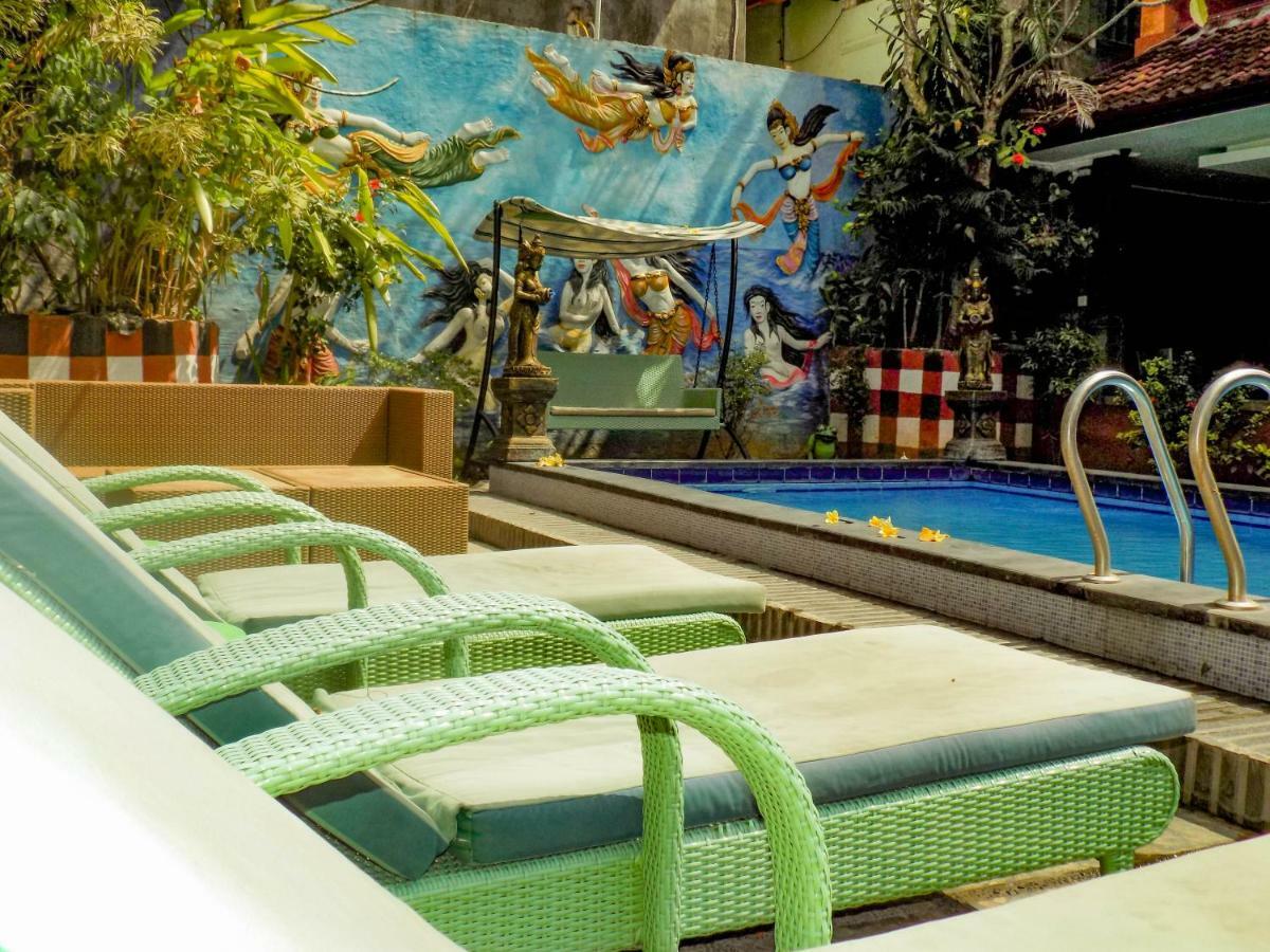 Hotel Lumbung Sari Легиан Екстериор снимка